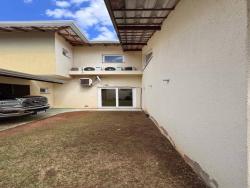 Casa para Locação em Cuiabá - 2