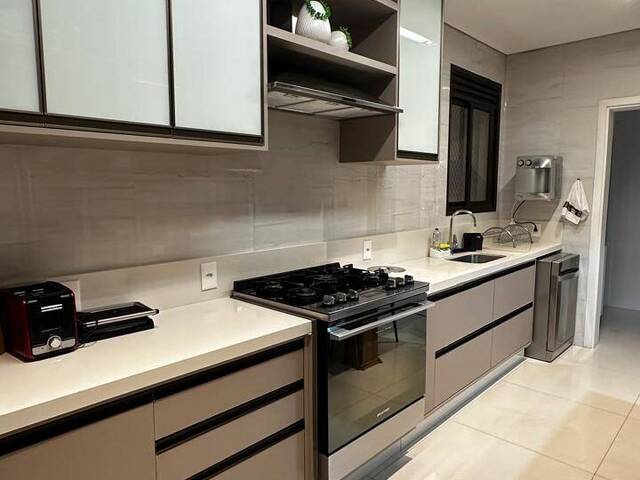 Apartamento para Venda em Cuiabá - 3