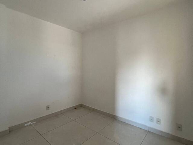 Apartamento para Locação em Cuiabá - 2