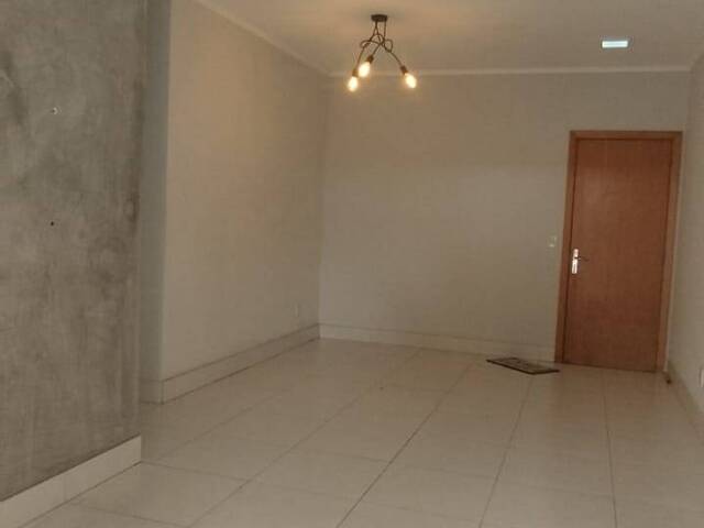 Apartamento para Locação em Cuiabá - 5