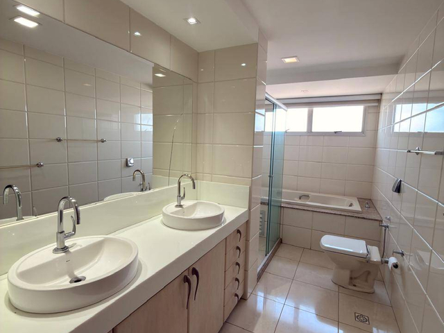 Apartamento para Locação em Cuiabá - 2