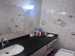 #749CP - Casa para Venda em Cuiabá - MT - 2